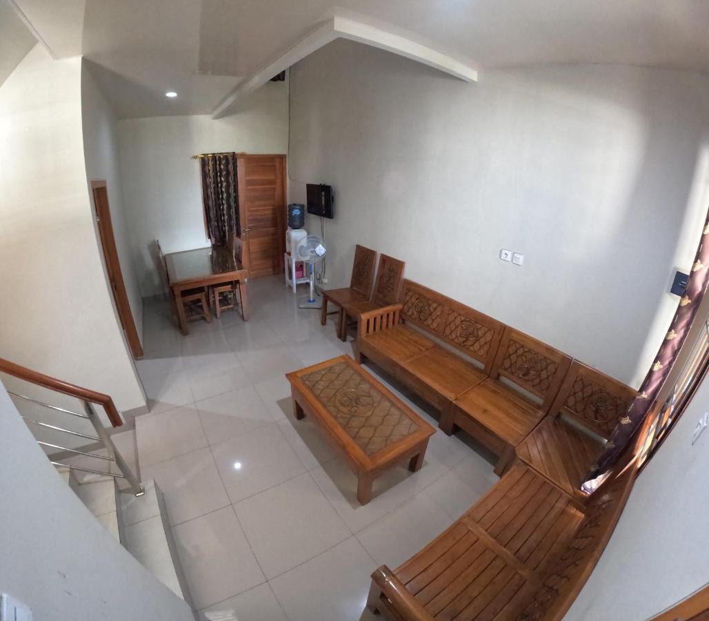 Ndalem Ngadimulyo Homestay Jogja Family Only Ngabean Экстерьер фото