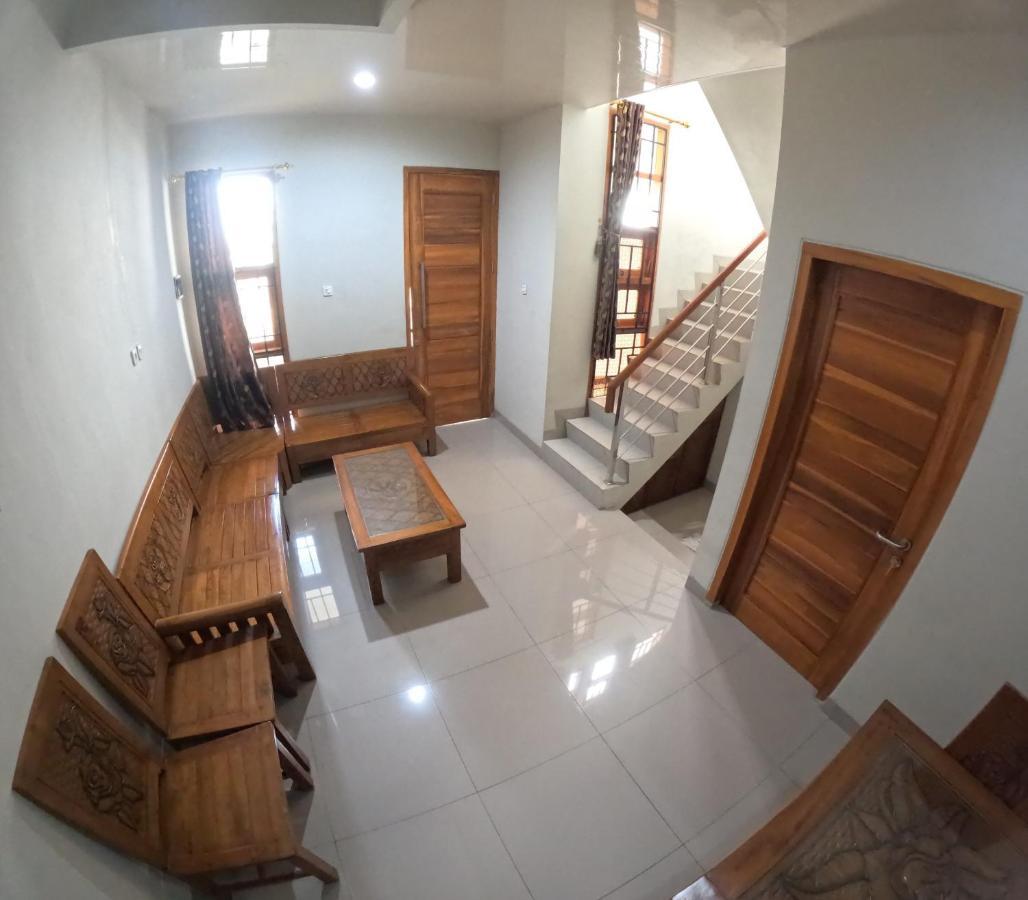 Ndalem Ngadimulyo Homestay Jogja Family Only Ngabean Экстерьер фото